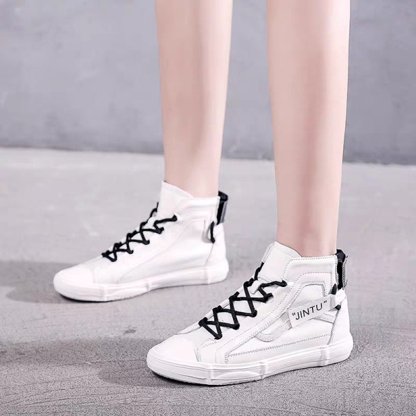 Moteriški laisvalaikio sportbačiai iki kulkšnių su raišteliais