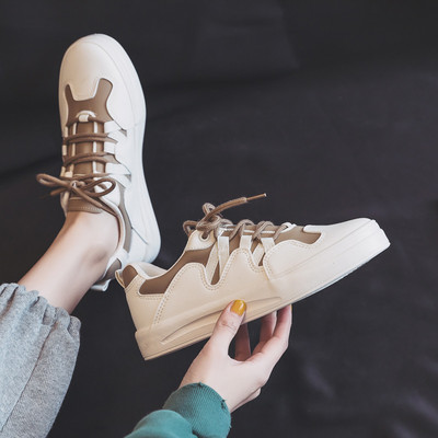 Ženske tenisice sa vezicama i ravnim đonom pogodne za proljeće