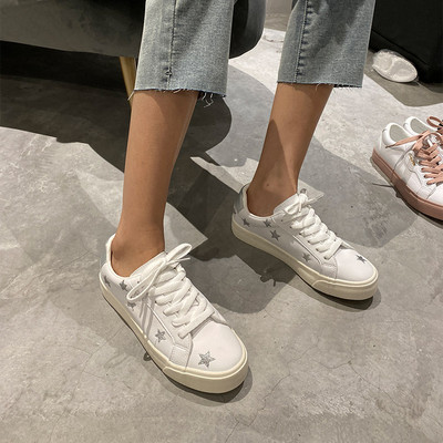 Tenisi de dama din piele cu stelute si cravate