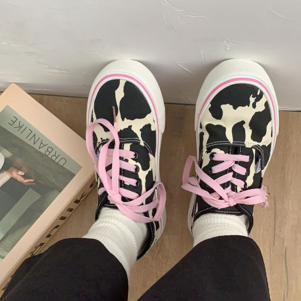 Ženske tekstilne tenisice sa animal printom i vezicama u boji