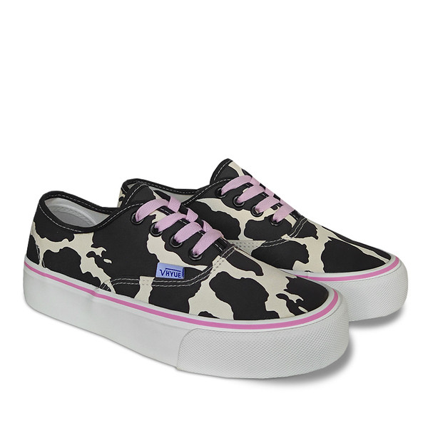 Ženske tekstilne tenisice sa animal printom i vezicama u boji