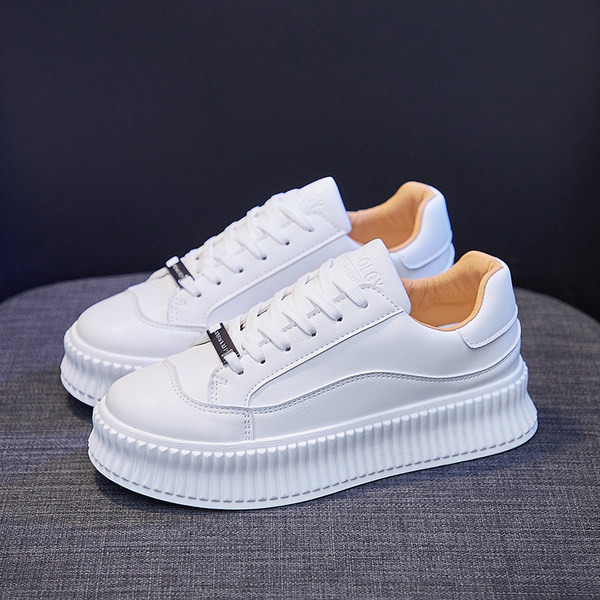 Moderne ženske tenisice s ravnim potplatom od 4 cm