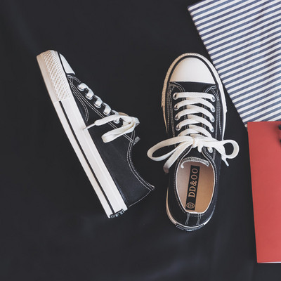 Ležerne ženske tenisice s ravnim potplatom i vezicama u više boja