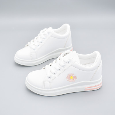 Ženske tenisice s vezom i vezicama u bijeloj boji