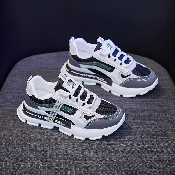 Ženske tenisice prikladne za proljeće s vezom