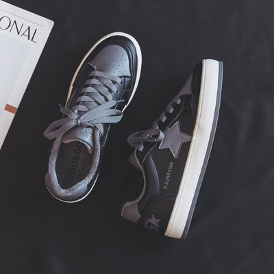 Tenisice s vezicama i ravnim đonom primjerene za proljeće