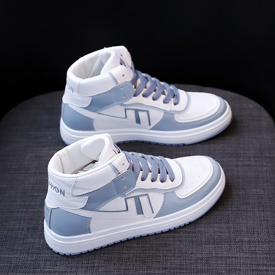 Ženske tenisice s vezicama i ravnim đonom - primjerene za proljeće