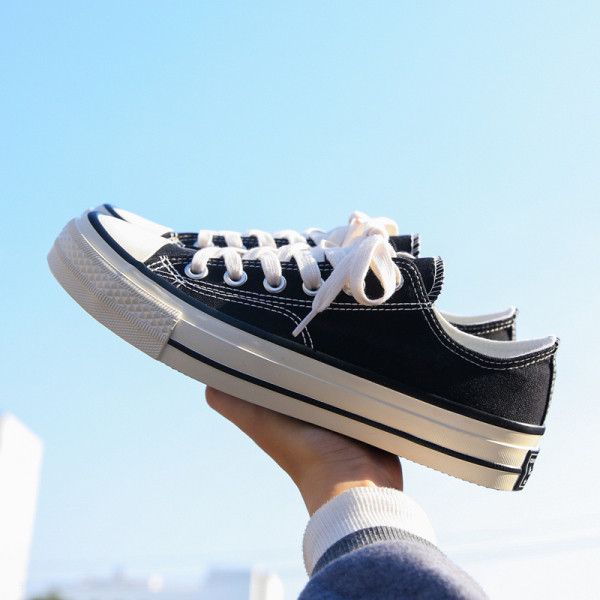 Ženske platnene tenisice sa vezicama - više modela