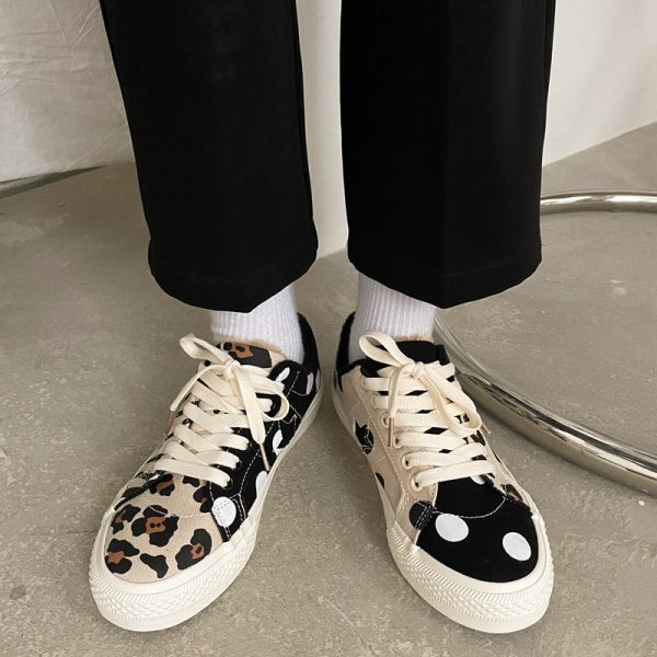 Ženske tenisice s leopard printom i ravnim potplatom