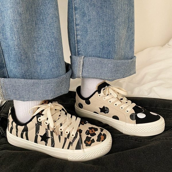 Ženske tenisice s leopard printom i ravnim potplatom