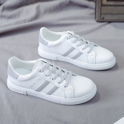 Moderne ženske tenisice s ravnim potplatom - nekoliko modela