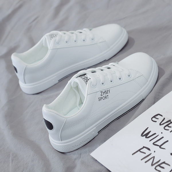 Moderne ženske tenisice s ravnim potplatom - nekoliko modela