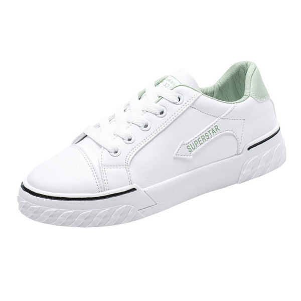 Dámske ležérne tenisky so šnúrkami v bielej farbe - vhodné na jar