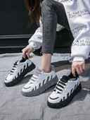 Proljetno-jesenske tenisice s platformom