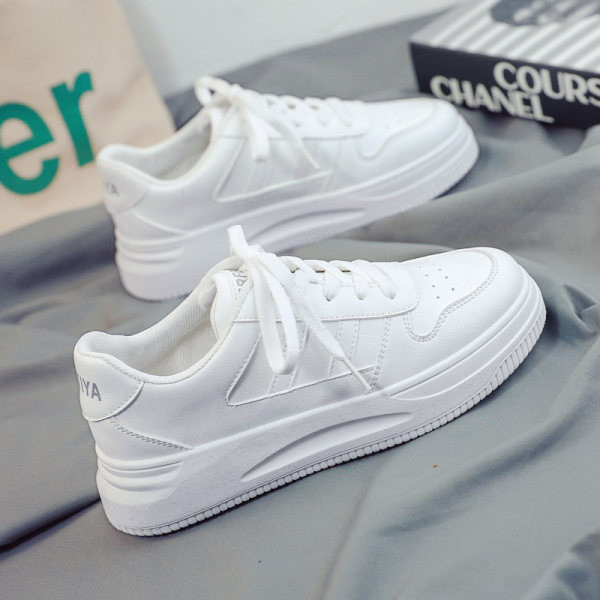 Dnevne ženske prozračne tenisice s ravnim potplatom - tri modela