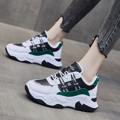 Novi model ženskih tenisica sa grubim đonom u više boja