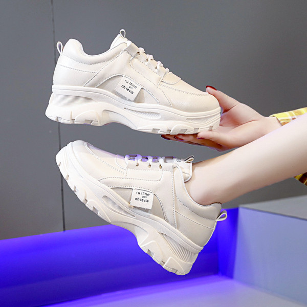 Moteriški sportbačiai grubiu padu iš eko odos