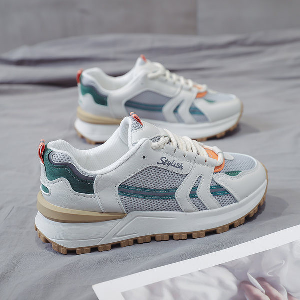 Ležerne prozračne ženske tenisice s vezicama