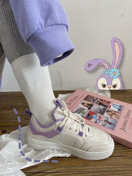 Novi model proljetnih ženskih tenisica sa vezicama u bijeloj boji