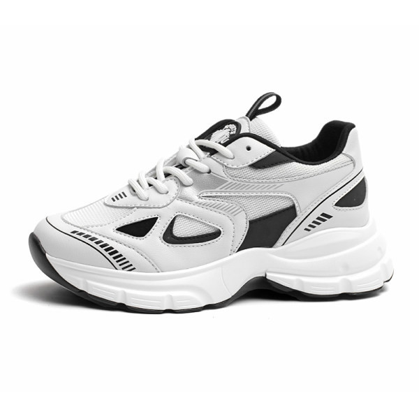 Ležerne ženske tenisice - s grubim potplatom i vezicama