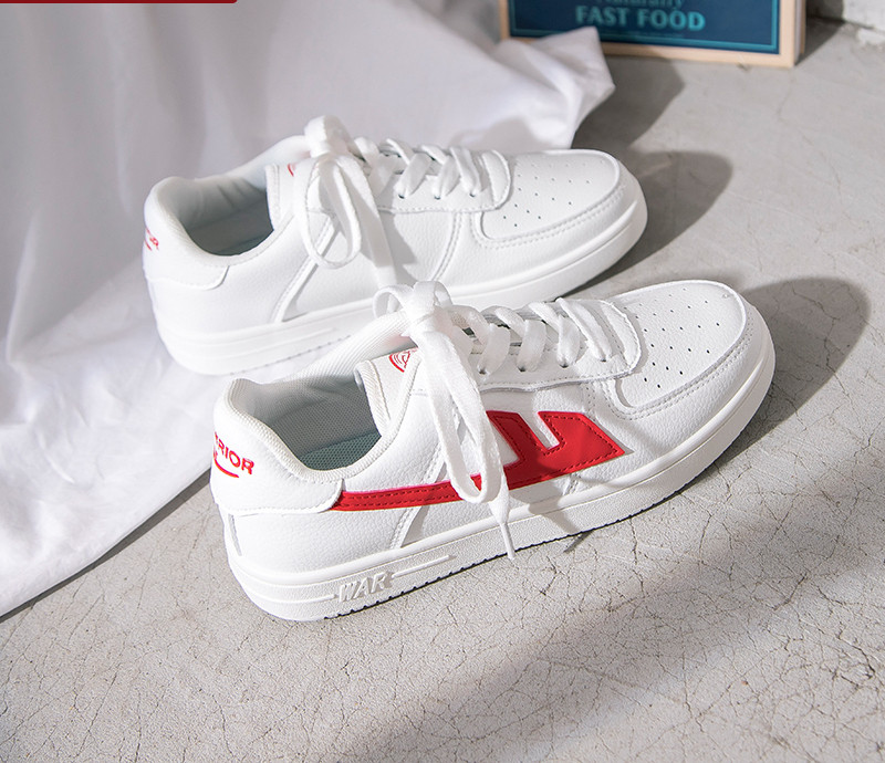 Ženske ležerne kožne tenisice na ravnom đonu