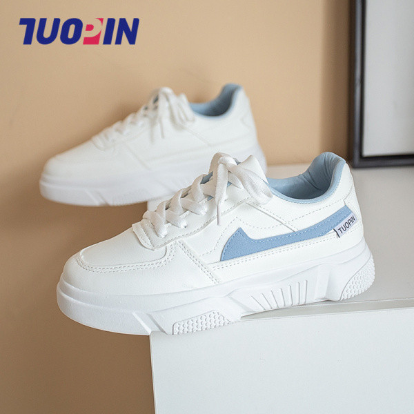 Baltos spalvos moteriški sportbačiai aukštais padais