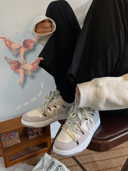 Ženske antilop tenisice sa vezicama i ravnim đonom u tri boje