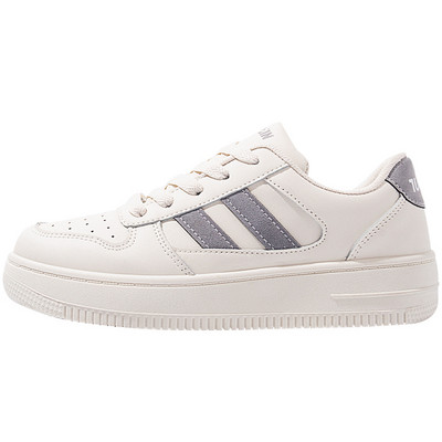 Novi model ženskih kožnih patika sa vezicama