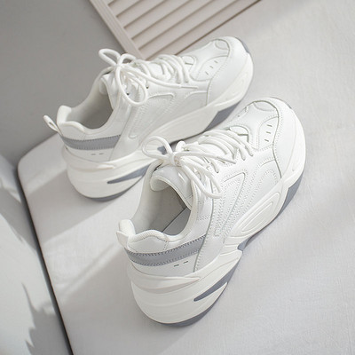 Adidasi moderni de dama din piele ecologica cu sireturi in alb