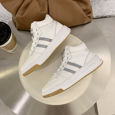 Ležerne gležnjače od eko kože