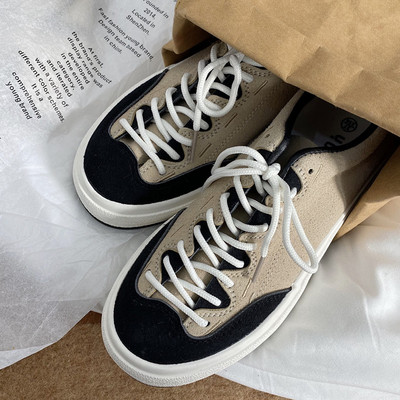 Novi model ženskih patika u tri boje sa vezicama