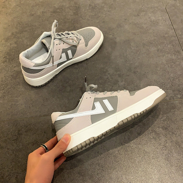 Ženske ležerne kožne tenisice s ravnim potplatom