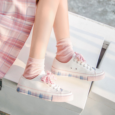 Moderne ženske tenisice od tekstila sa kariranom trakom - dva modela