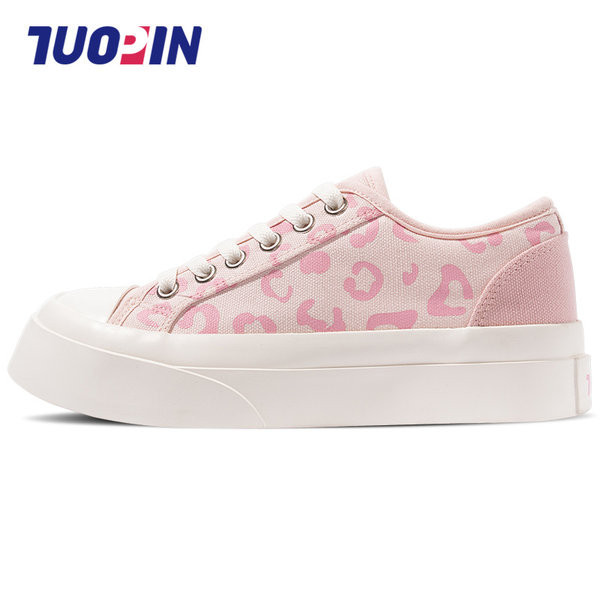 Novi model ženskih tenisica sa uzorkom i ravnim đonom