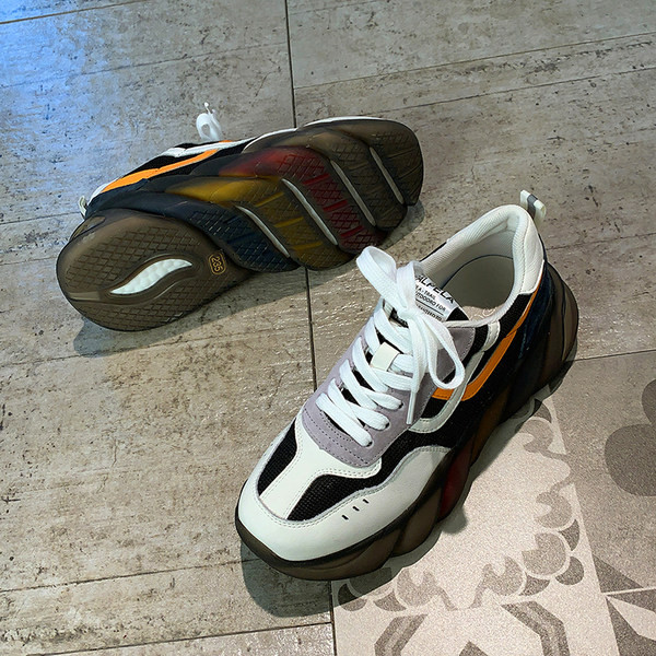 Moderne ženske tenisice s potplatom u boji