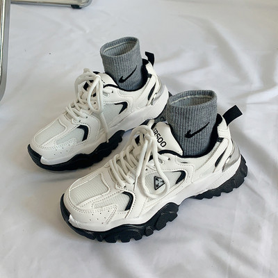 Ženske prozračne tenisice s platformom