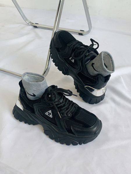 Ženske prozračne tenisice s platformom