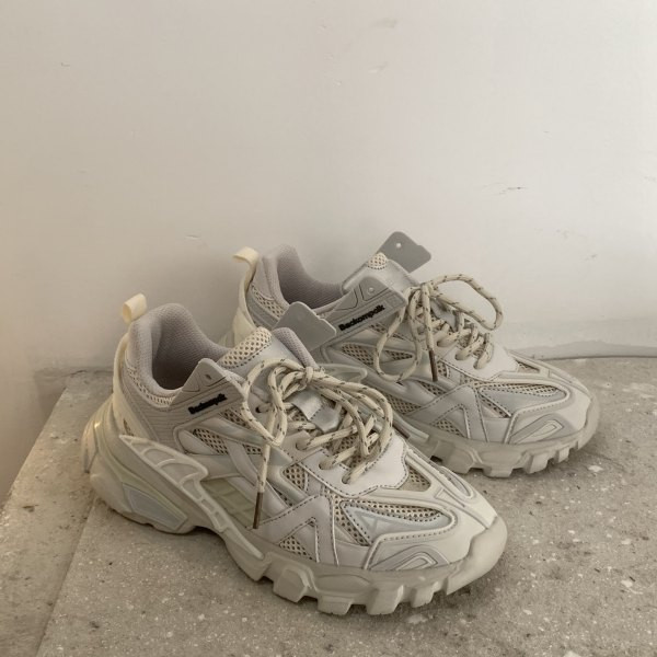 Ženske sportske tenisice sa grubim đonom - u dvije boje