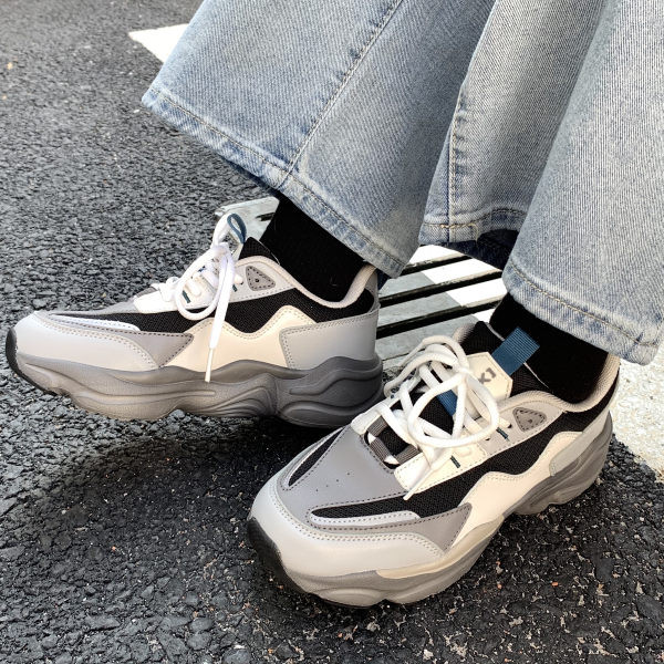 Ženske retro tenisice s vezicama