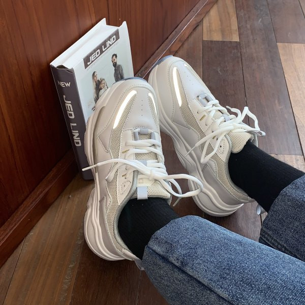 Ženske retro tenisice s vezicama