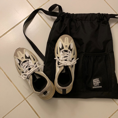 Ležerne ženske tenisice na vezice - bež boje