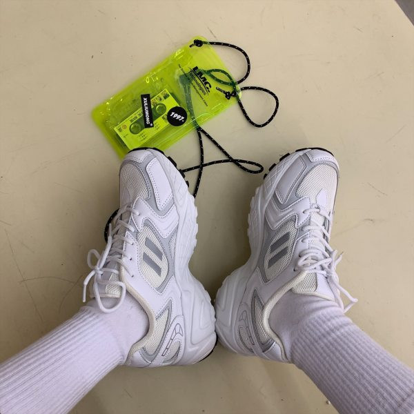 Ženske sportske tenisice s grubim potplatom