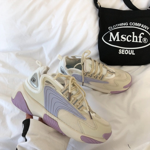 Ženske prozračne tenisice s vezicama - primjerene za ljeto