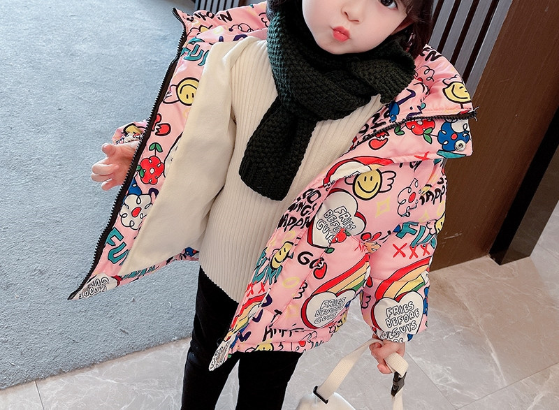 Ležerna dječja jakna za djevojčice s uzorkom u boji i kapuljačom