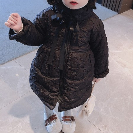 Topla dječja jakna s trakom i mekom postavom