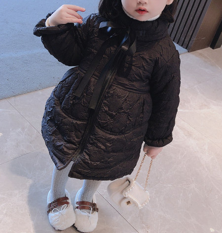 Topla dječja jakna s trakom i mekom postavom