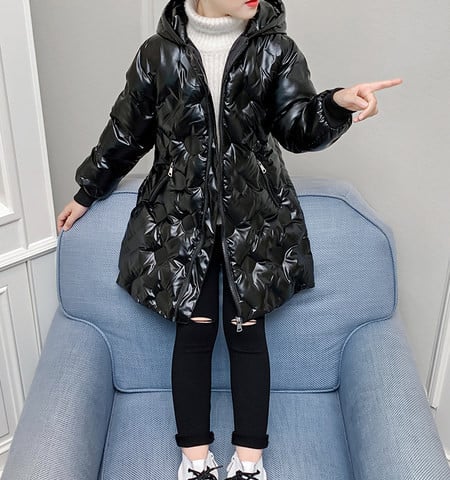 Naujo modelio vaikiška striukė su gobtuvu mergaitei