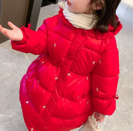 Moderna zimska jakna za djevojčice s vezom