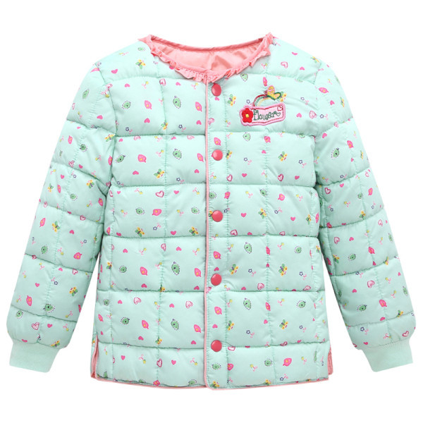 Laisvalaikio vaikiška striukė mergaitėms su raštais ir garbanomis