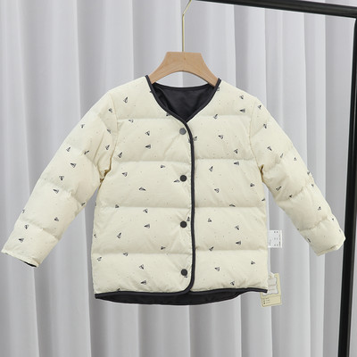 Mustri ja nööpidega laste jope tüdrukutele